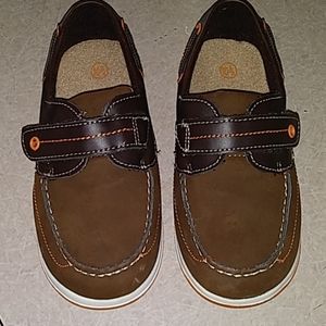 Toddler Boys size 10.5 smart fit shoes
